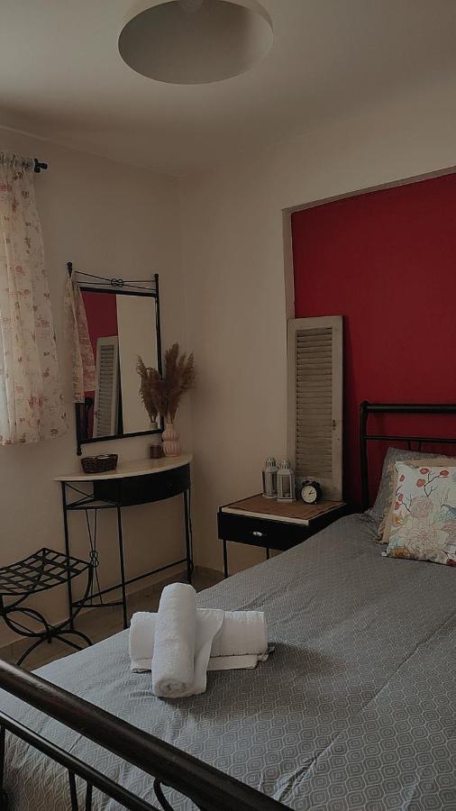Amaltheia Studio Apartment Ioannina Luaran gambar